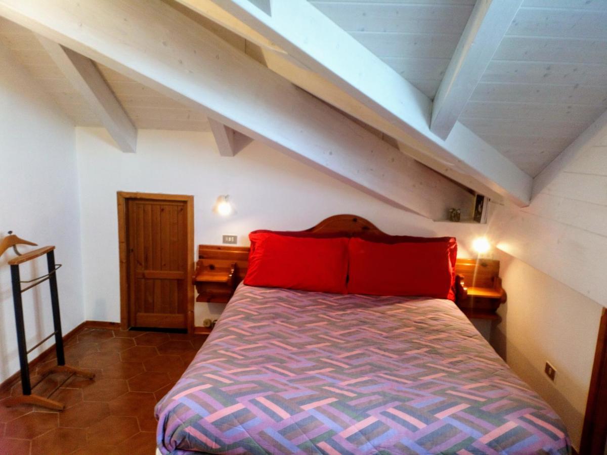 Casa Di Claude 2 Finalmarina Apartment Finale Ligure Bagian luar foto